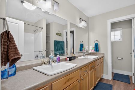 2803 28th St W