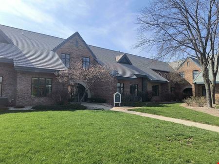 Easton Court Medical Office - 2892 SF