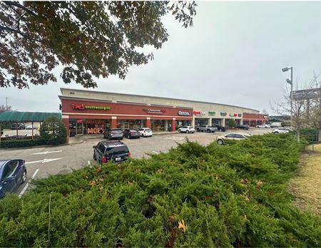 Retail space for Rent at The Pointe in Memphis
