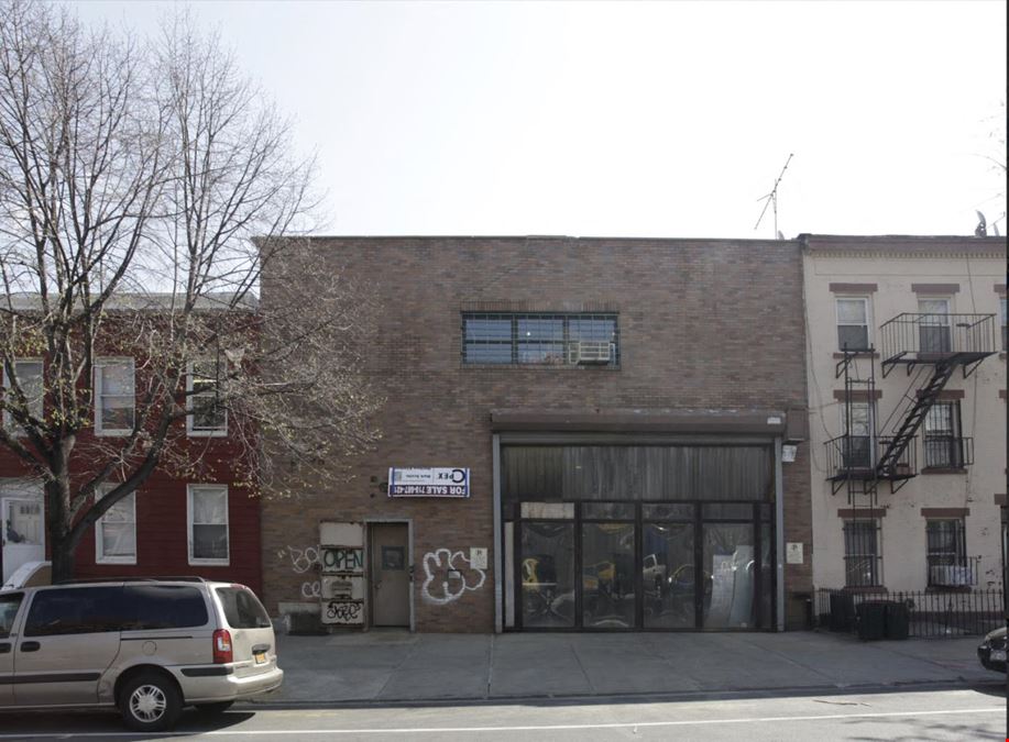 19 Vanderbilt Ave
