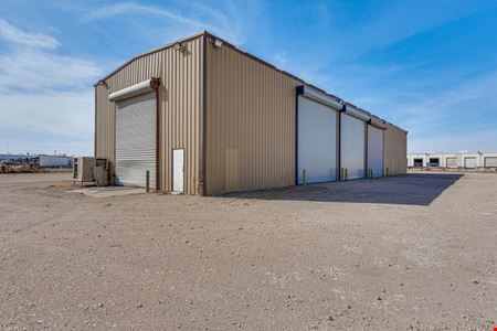 Heavy Industrial Crane Served Shop w/ Wash-Bay