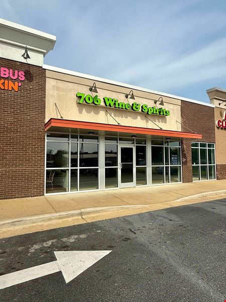 1523 Veterans Pkwy, Suite B