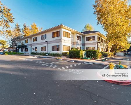 Office space for Rent at Conejo Business Park in Thousand Oaks