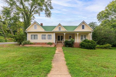 117 E. Salisbury