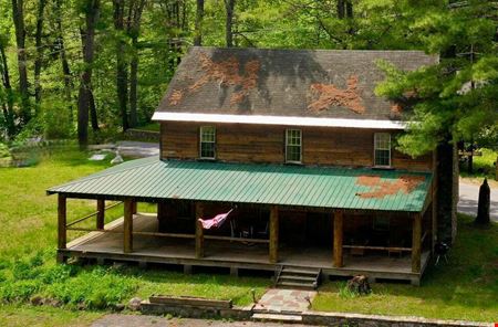 746 Howe Rd