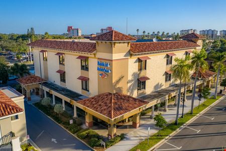 Commercial space at Venetian Plaza in Venice