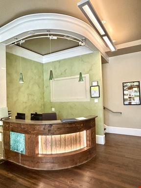 Class A Office/Showroom Building With Direct Frontage On Hwy 278