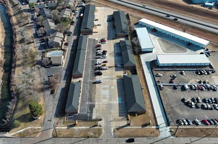 Industrial space for Rent at 2612 - 2628 Oliver Ave. in Wichita