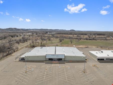 West Plaza