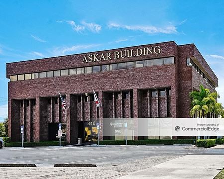 Office space for Rent at The Askar Building in Naples