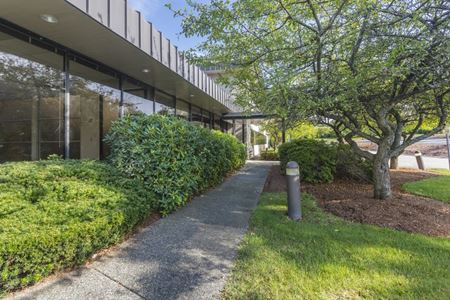 Office space for Rent at 2 Omni Way in Chelmsford
