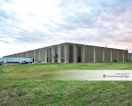 Industrial space for Rent at 192M in Grand Prairie