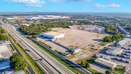 Industrial space for Sale at 1300 Interstate 45 in Hutchins