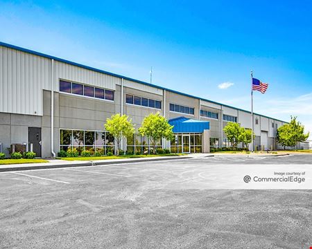 Commercial space at 4101-4131 North Kentucky Avenue in Kansas City