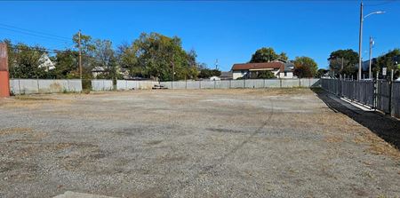 Industrial space for Rent at 6526 Baltimore Avenue in Baltimore