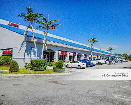 Retail space for Rent at Westend @ 87th Shopping Center in Miami