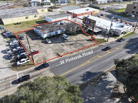 117 W Pinhook