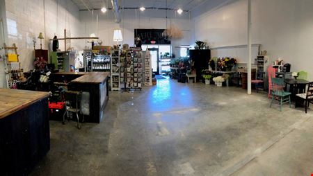 Retail space for Rent at 14801 W Center Road in Omaha