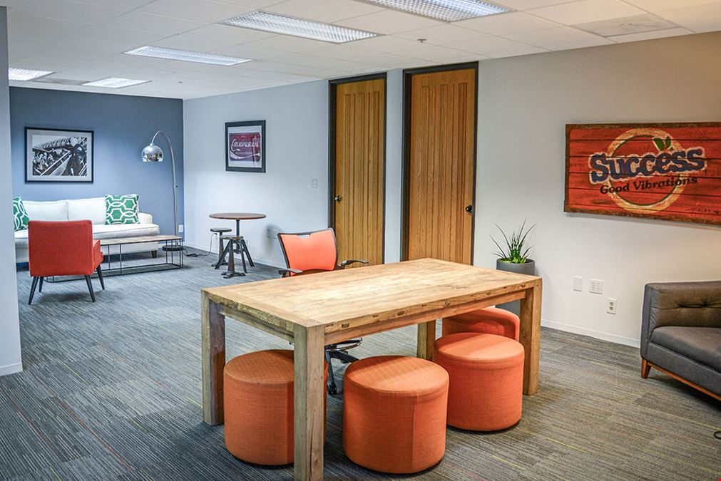 Premier Workspaces - SM4 - Santa Monica California