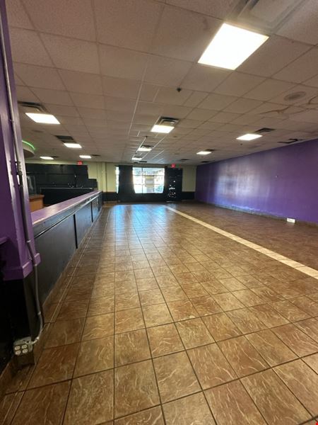 Laburnum Park Shopping Center