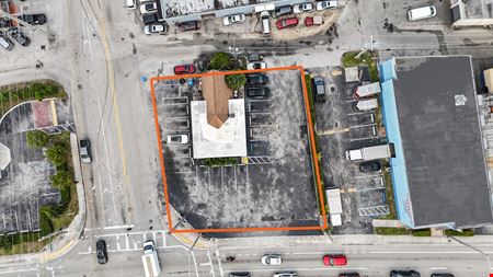 4390 N Dixie Hwy