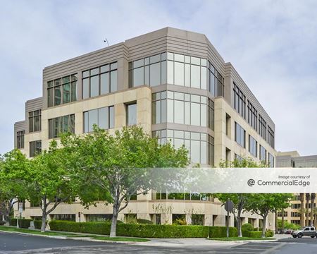 Office space for Rent at Hughes Center in Las Vegas