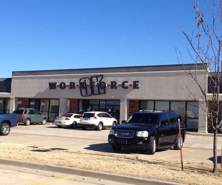Office space for Rent at 9210 S. WESTERN in Oklahoma City