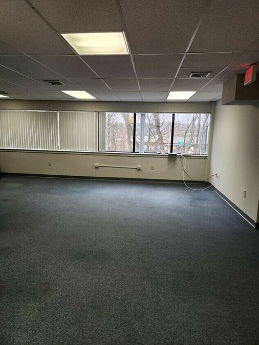 71 Spit Brook Rd
