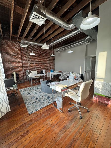 109 N State St # 11