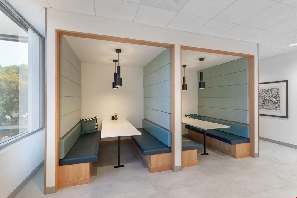 Regus - Sunroad Corporate Center