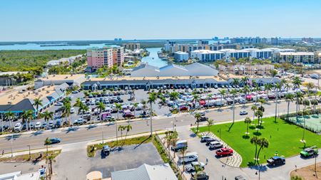 Retail space for Rent at Santini Marina Plaza in Fort Myers Beach