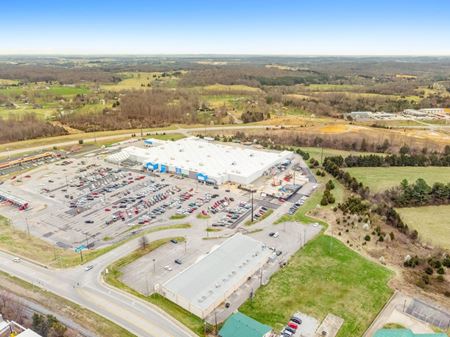 Retail space for Rent at Leitchfield Plaza in Leitchfield