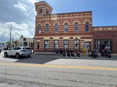 100 Duval Street