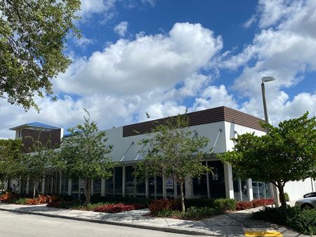 Retail space for Rent at Pinecrest Shoppes in Pinecrest