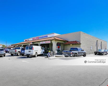 Retail space for Rent at Kearny Plaza in San Diego