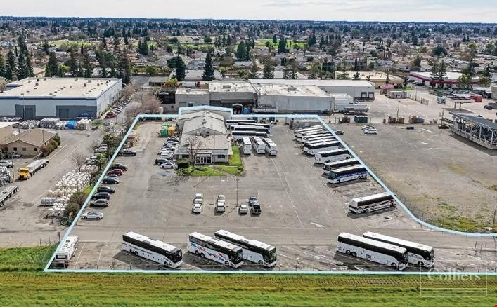 Warehouse on ±4.51 AC Parcel