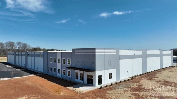 ± 111,488 SF MANUFACTURING BUILDING