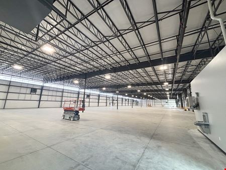 26,060 to 52,120 SF Industrial for Lease