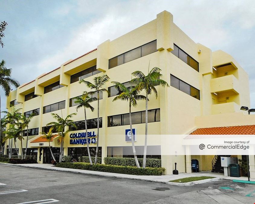 Pinecrest Town Center