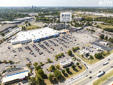 Lexington High Traffic Retail Suite