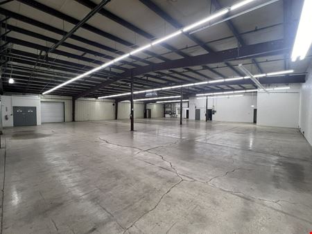 9,990 - 32,960 SF for Lease/Sale | 1700 Landmark Road, Aurora, IL