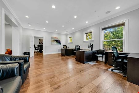 1104 Irwin St.
