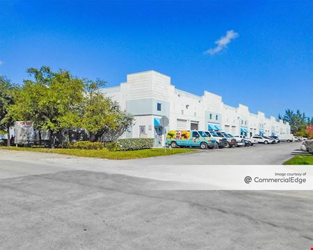 Industrial space for Rent at West Airport Palms Business Park in Miami