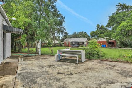 1712 - 1736 University Blvd. South