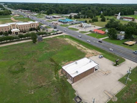 3,600 SF Retail/Medical Building for Sublease | West Point, MS