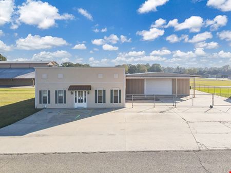 Industrial space for Rent at Newly Renovated Flex Space in Broussard in Broussard