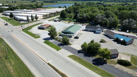 Office space for Rent at 2704 N Cunningham Ave in Urbana