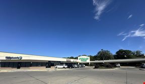 AMERICAN PLAZA