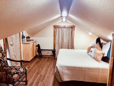 All Seasons Treehouse Village