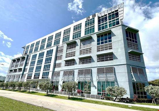 Beacon Coworking - Beacon Hallandale